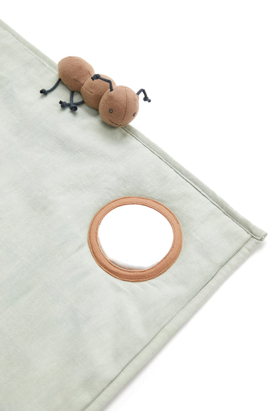 Edvin Activity Playmat